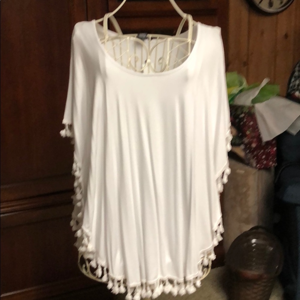 Bnwt top by Chelsea and Theodore